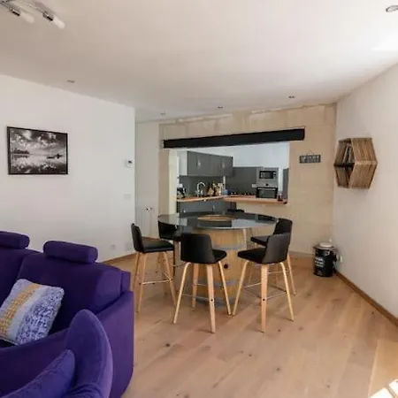 Bel Hyper Centre, 2 Avec Sdb *