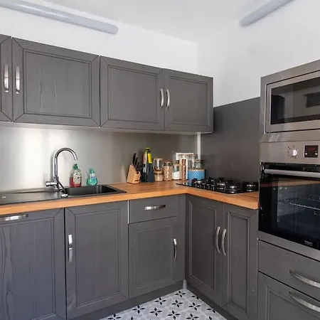 Bel Hyper Centre, 2 Avec Sdb דירה