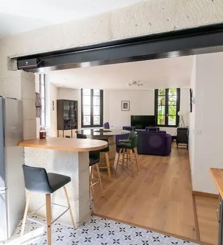 Apartment Bel Hyper Centre, 2 Avec Sdb